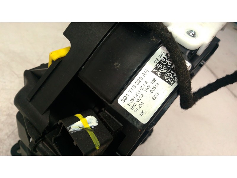 Recambio de palanca cambio para skoda superb iii (3v3) 2.0 tdi referencia OEM IAM 3Q1713023AH  