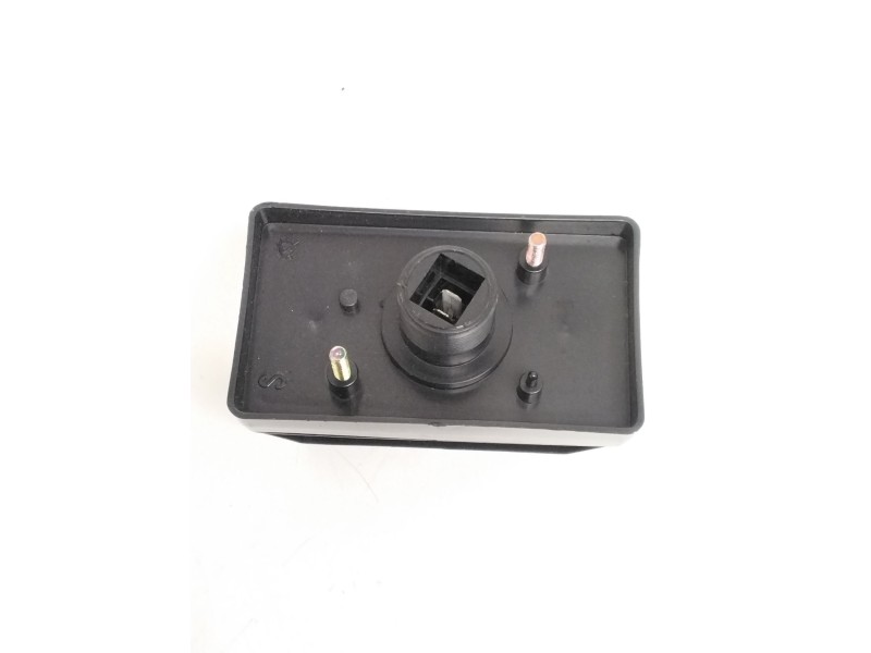 Recambio de piloto matricula para iveco daily i caja/chasis 49-10 (10350211, 10350304, 10350311, 10350404, 10350411,... referenc