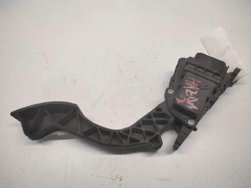 Recambio de pedal acelerador para mazda 3 berlina (bk) 1.6 cd diesel cat referencia OEM IAM   123932
