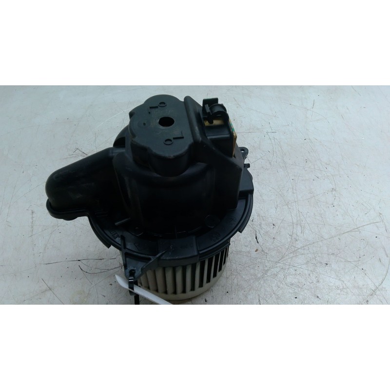Recambio de motor calefaccion para dacia dokker monospace (ke_) 1.5 dci (keaj, keah) referencia OEM IAM 5P3730100  