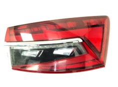 Recambio de piloto trasero derecho para skoda superb iii (3v3) 2.0 tdi referencia OEM IAM 3V9945208  