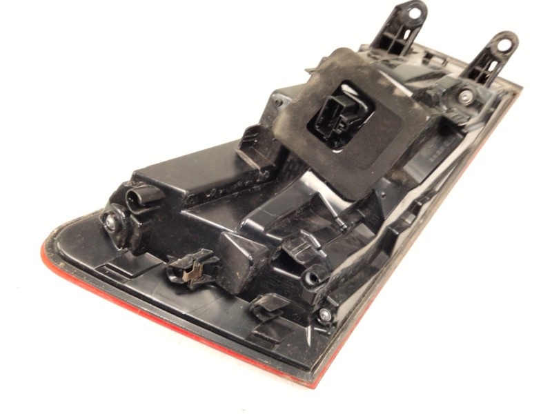 Recambio de piloto trasero derecho para skoda superb iii (3v3) 2.0 tdi referencia OEM IAM 3V9945208  