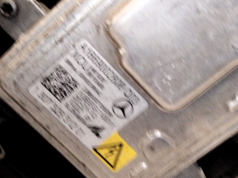 Recambio de faro izquierdo para mercedes-benz clase c t-model (s204) c 220 cdi (204.202) referencia OEM IAM A2048204339 03012702