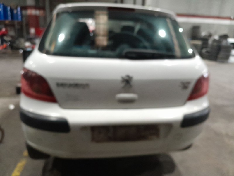 peugeot 307 (3a/c) del año 2001