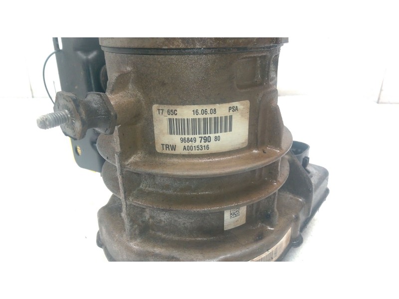 Recambio de bomba direccion para citroën berlingo multispace (b9) 1.6 hdi 110 referencia OEM IAM 9684979080  
