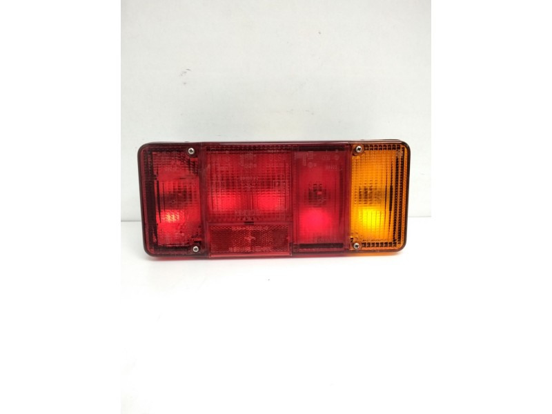 Recambio de piloto trasero derecho para iveco daily caja cerrada (1989 =>) referencia OEM IAM 0352000D 24 VOLTIOS 38922