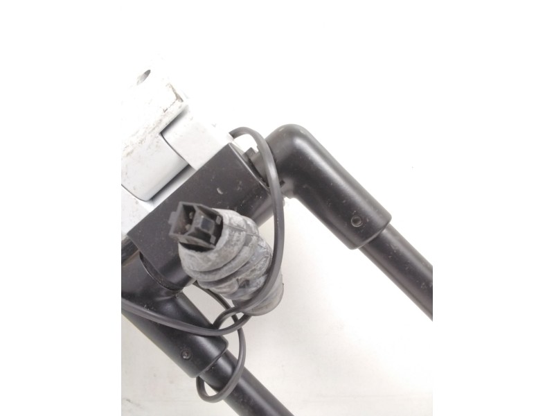 Recambio de retrovisor izquierdo para mercedes-benz vario (tw2) bm 668 / 670 referencia OEM IAM 010498 010605 020605