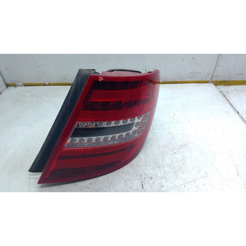 Recambio de piloto trasero derecho para mercedes-benz clase c t-model (s204) c 220 cdi (204.202) referencia OEM IAM A2048204764 