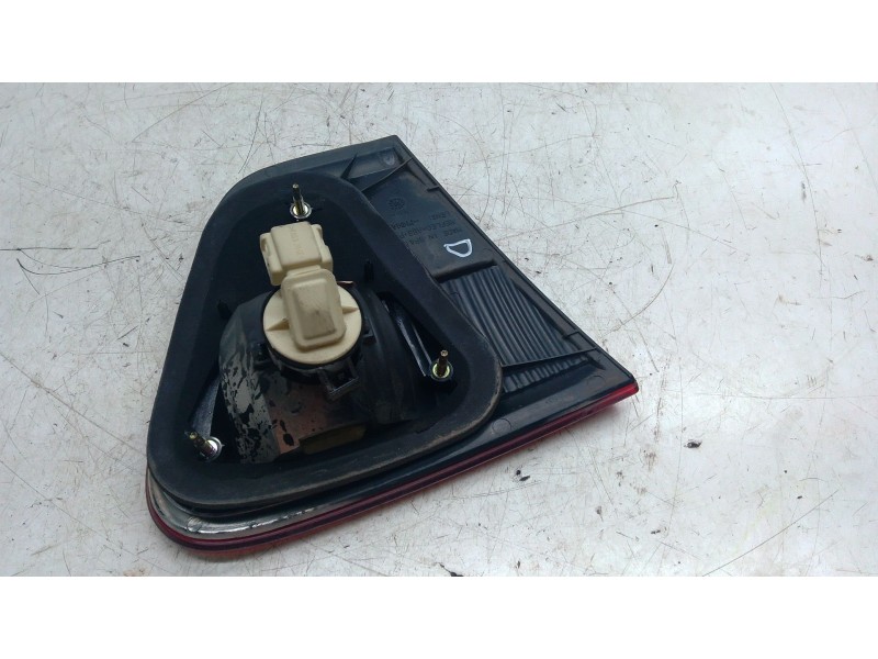 Recambio de piloto trasero derecho porton para seat cordoba (6k1, 6k2) 1.9 tdi referencia OEM IAM 6K5945092F  