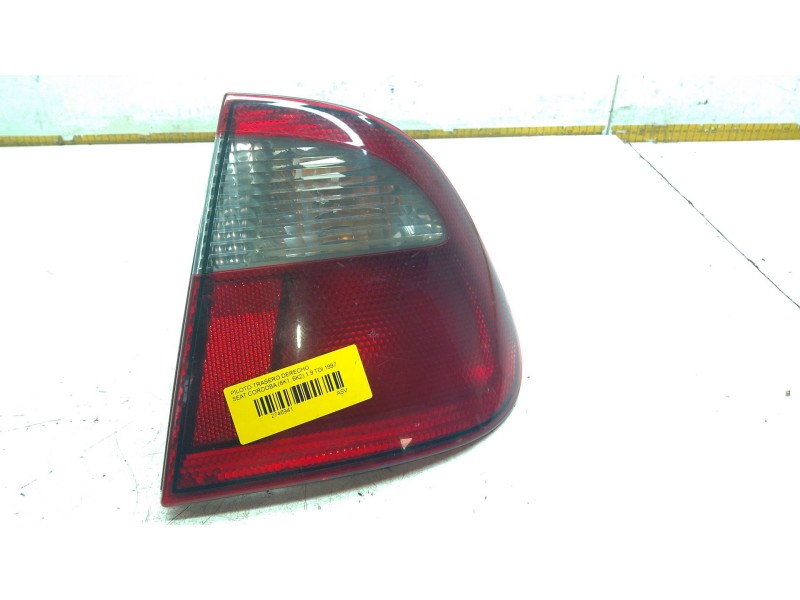Recambio de piloto trasero derecho para seat cordoba (6k1, 6k2) 1.9 tdi referencia OEM IAM 6K5945096G  