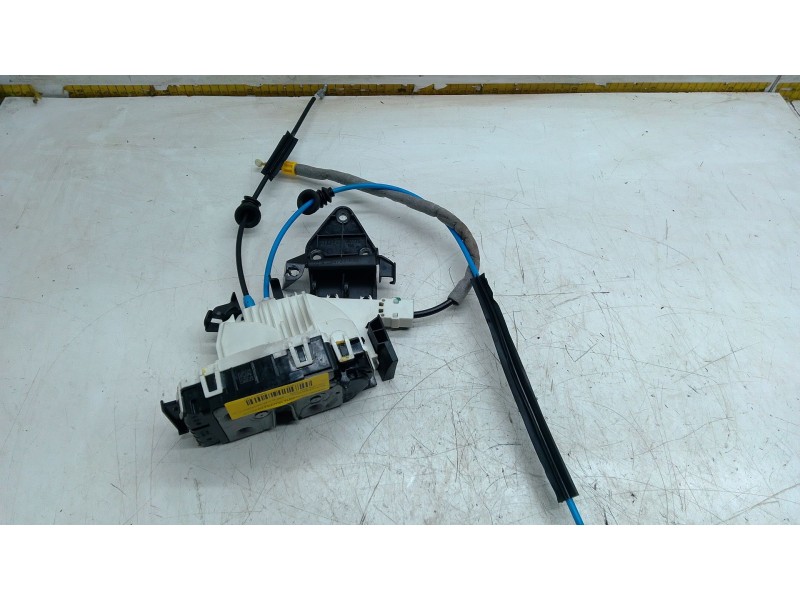 Recambio de cerradura puerta trasera derecha para mercedes-benz clase c t-model (s204) c 220 cdi (204.202) referencia OEM IAM A0