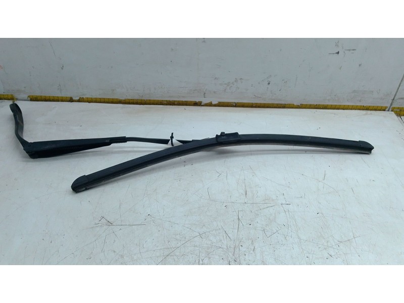 Recambio de brazo limpia delantero izquierdo para mercedes-benz clase c t-model (s204) c 220 cdi (204.202) referencia OEM IAM 97