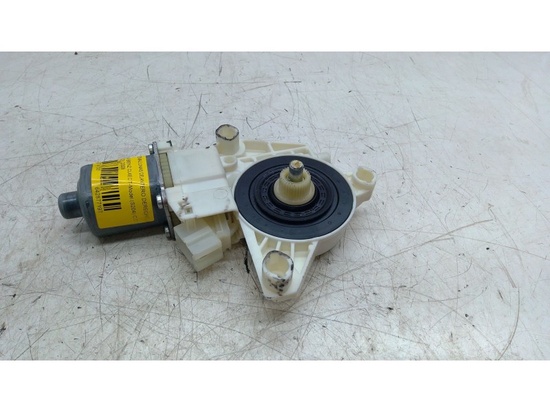 Recambio de motor elevalunas delantero derecho para mercedes-benz clase c t-model (s204) c 220 cdi (204.202) referencia OEM IAM 