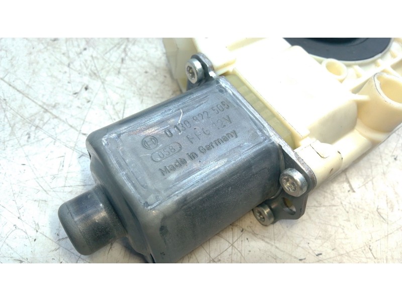 Recambio de motor elevalunas trasero izquierdo para mercedes-benz clase c t-model (s204) c 220 cdi (204.202) referencia OEM IAM 