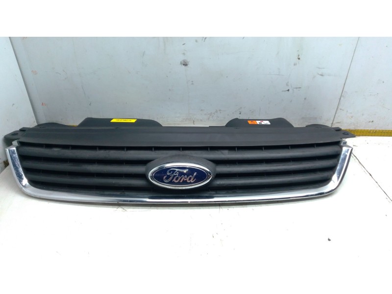 Recambio de rejilla delantera para ford kuga i 2.0 tdci 4x4 referencia OEM IAM 8V41R7081A  