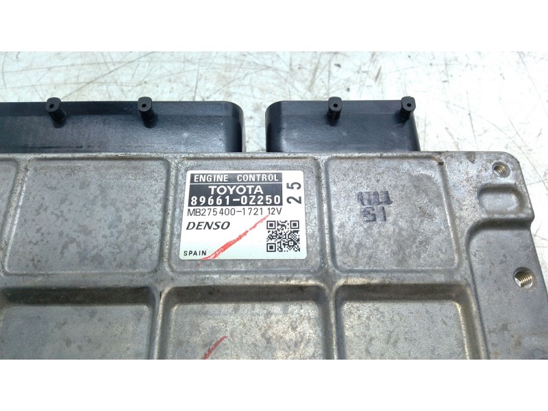 Recambio de centralita motor uce para toyota auris (_e15_) 1.8 hybrid (zwe150_) referencia OEM IAM 896610Z250  