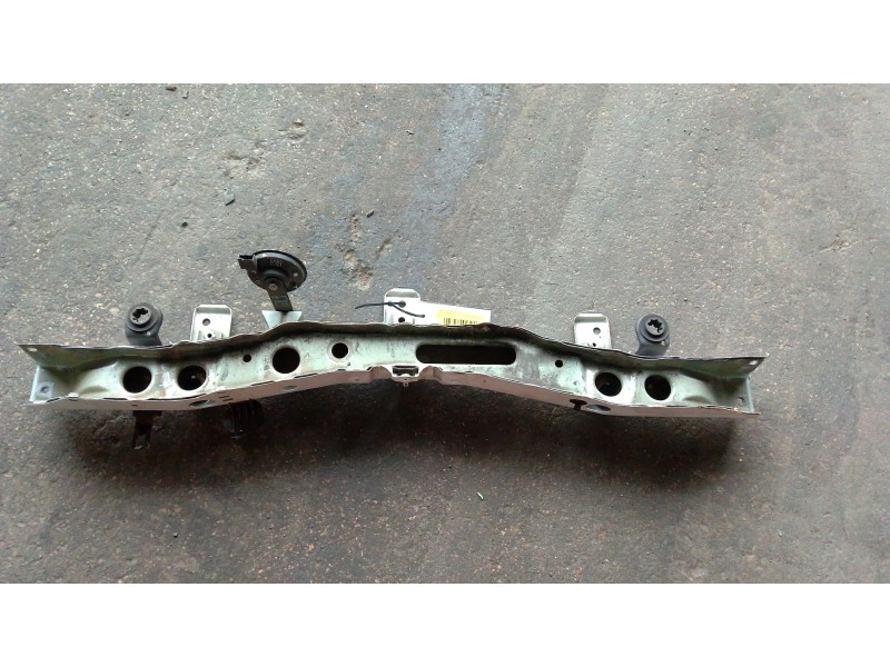 Recambio de travesaño superior para toyota auris (_e15_) 1.8 hybrid (zwe150_) referencia OEM IAM   