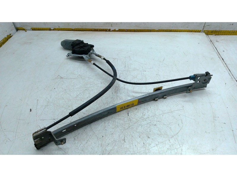 Recambio de elevalunas delantero izquierdo para citroën saxo (s0, s1) 1.1 x, sx referencia OEM IAM 400671T5  