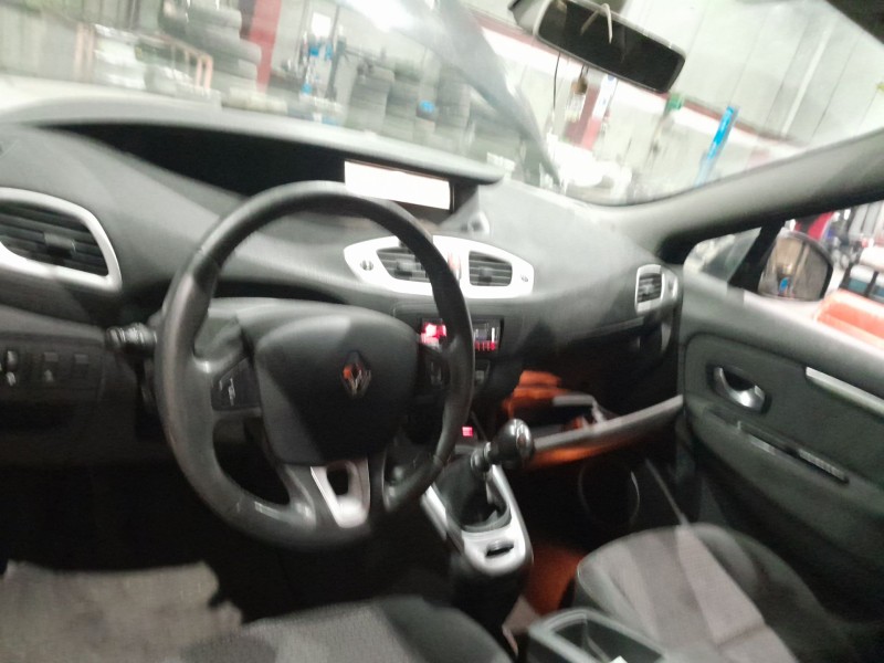 renault grand scénic iii (jz0/1_) del año 2009