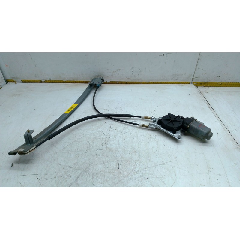 Recambio de elevalunas delantero derecho para citroën saxo (s0, s1) 1.1 x, sx referencia OEM IAM 400672T4  