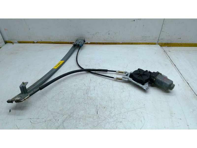 Recambio de elevalunas delantero derecho para citroën saxo (s0, s1) 1.1 x, sx referencia OEM IAM 400672T4  