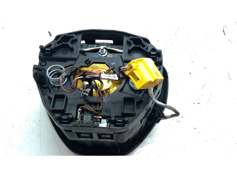 Recambio de aireador izquierdo para skoda superb iii (3v3) 2.0 tdi referencia OEM IAM   