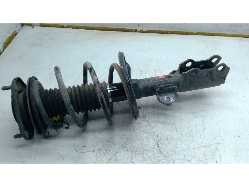 Recambio de amortiguador delantero izquierdo para toyota auris (_e15_) 1.8 hybrid (zwe150_) referencia OEM IAM 4851002E00  