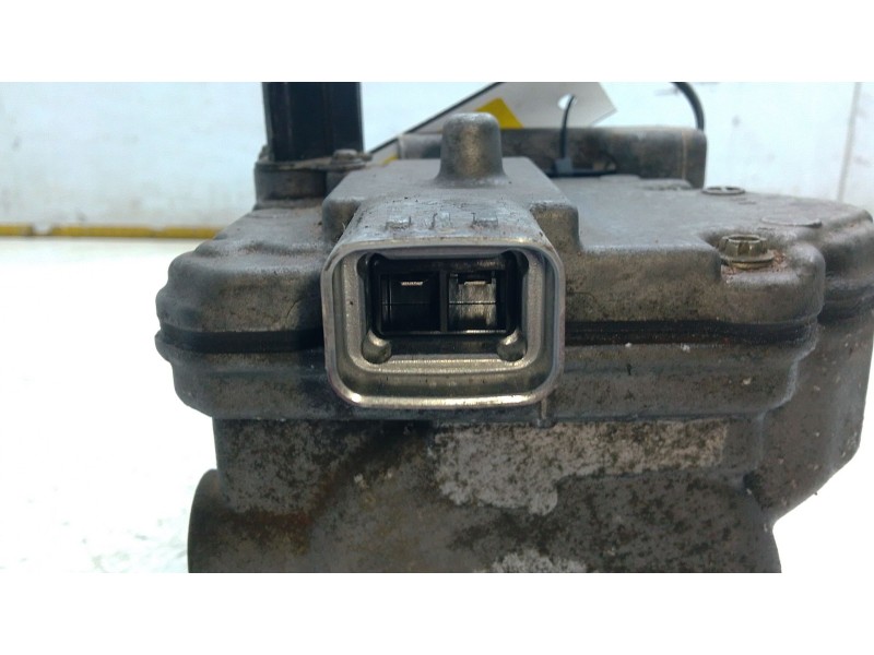 Recambio de compresor aire acondicionado para toyota auris (_e15_) 1.8 hybrid (zwe150_) referencia OEM IAM 0422000420  