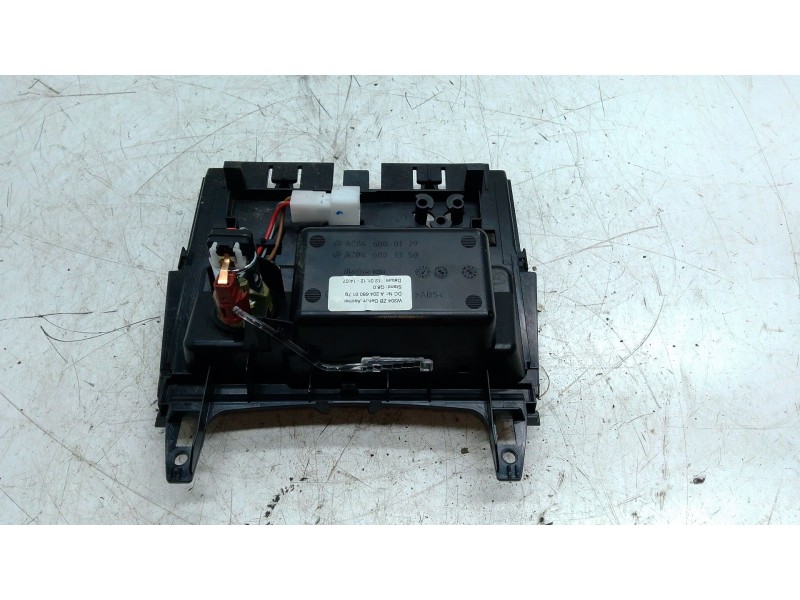 Recambio de cenicero para mercedes-benz clase c t-model (s204) c 220 cdi (204.202) referencia OEM IAM A2046800179  