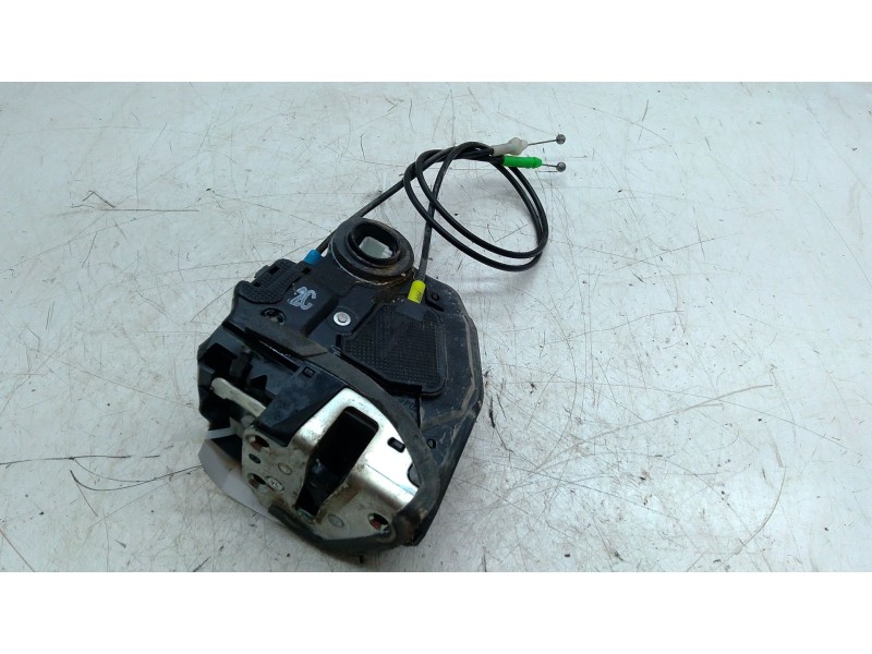 Recambio de cerradura puerta trasera derecha para toyota auris (_e15_) 1.8 hybrid (zwe150_) referencia OEM IAM   