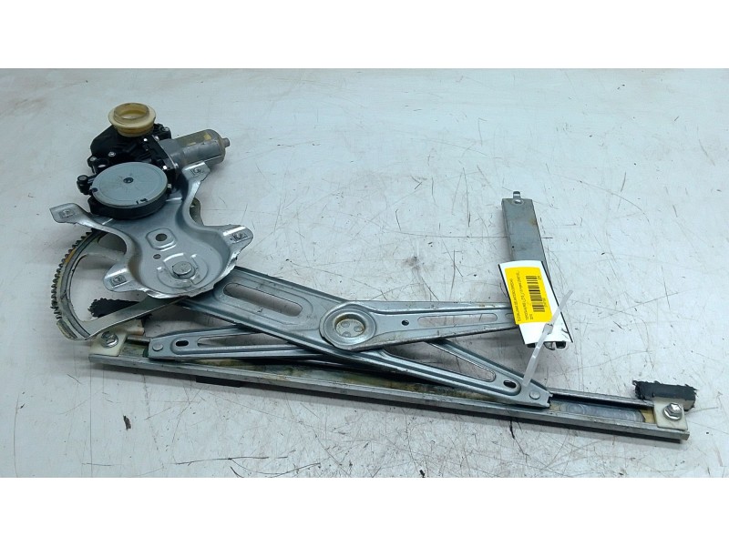 Recambio de elevalunas delantero derecho para toyota auris (_e15_) 1.8 hybrid (zwe150_) referencia OEM IAM 857100D100  