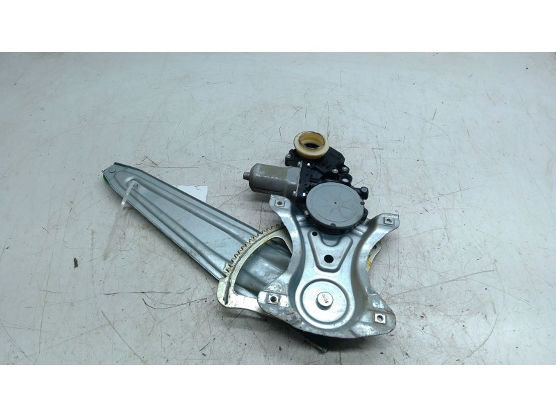 Recambio de elevalunas trasero derecho para toyota auris (_e15_) 1.8 hybrid (zwe150_) referencia OEM IAM 857200D120  