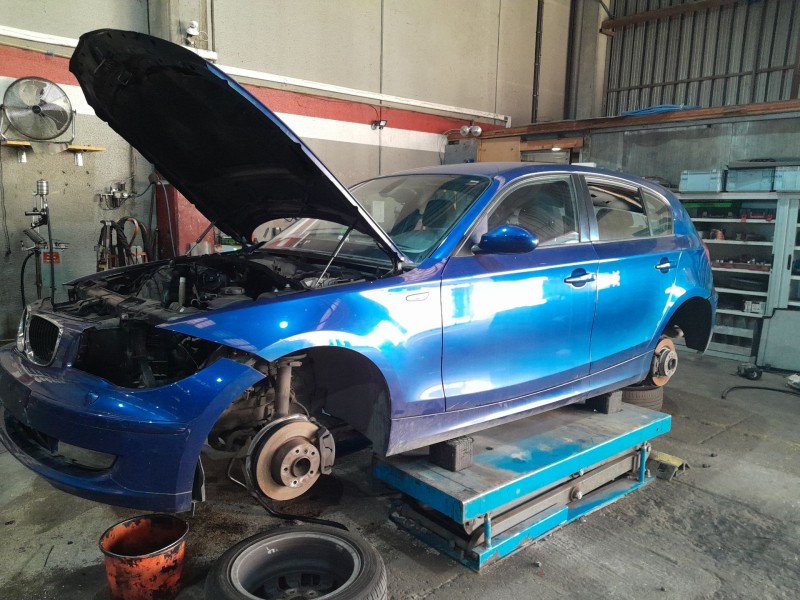 bmw 1 (e81) del año 2008