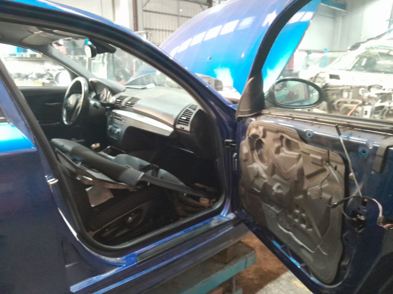 bmw 1 (e81) del año 2008