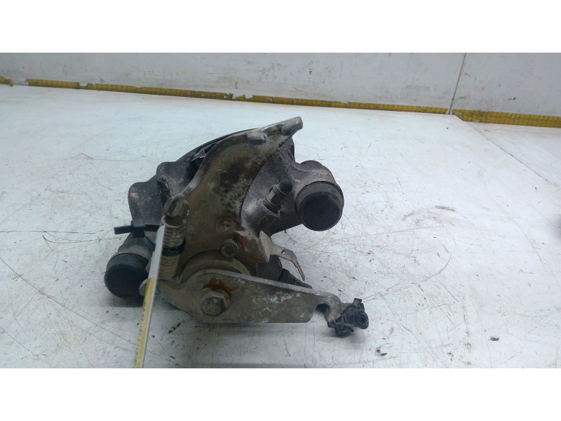 Recambio de pinza freno trasera derecha para iveco daily iii furgoneta 35 s 11 v,35 c 11 v referencia OEM IAM   
