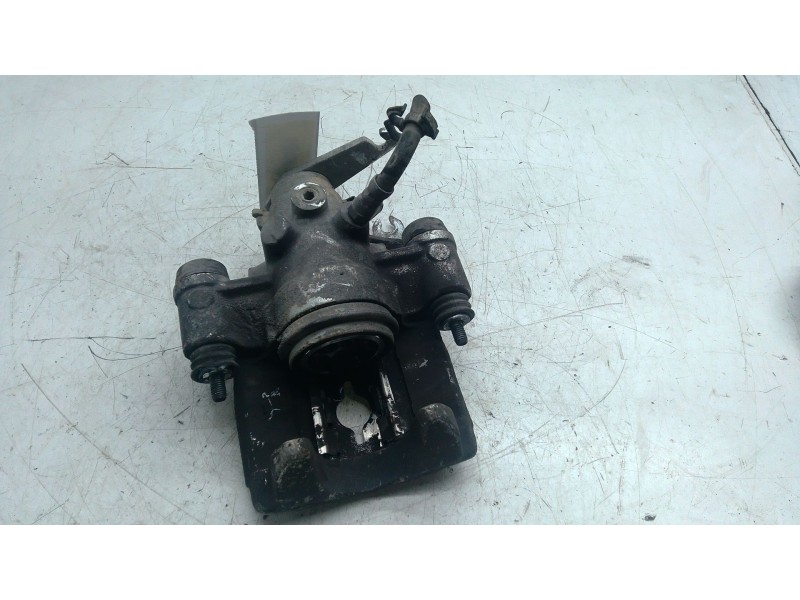 Recambio de pinza freno trasera derecha para iveco daily iii furgoneta 35 s 11 v,35 c 11 v referencia OEM IAM   