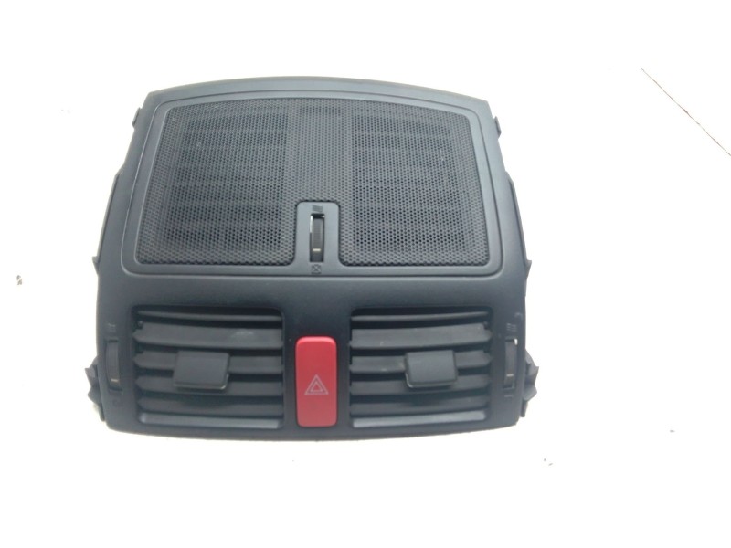 Recambio de aireador central para toyota auris (_e15_) 1.8 hybrid (zwe150_) referencia OEM IAM   