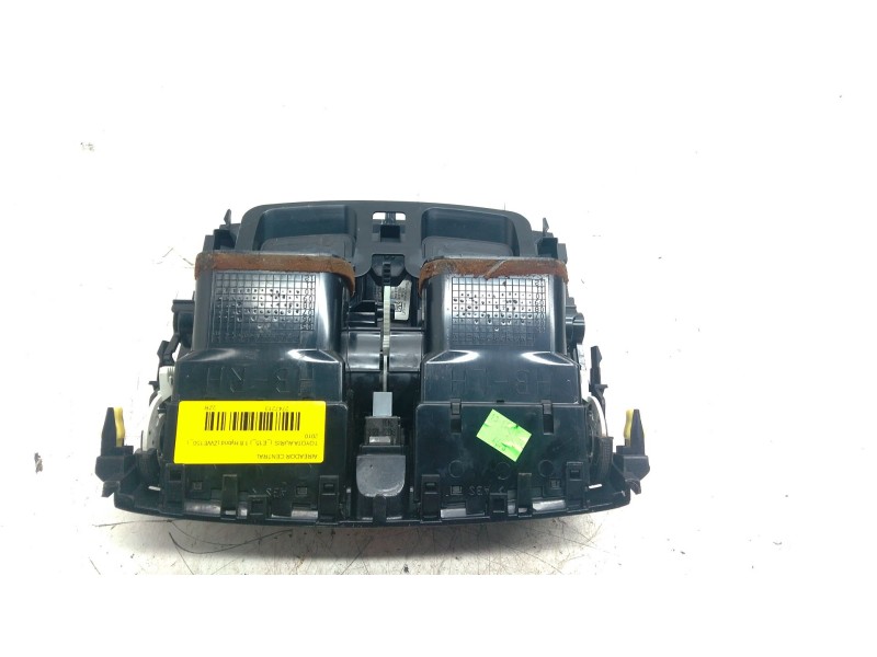 Recambio de aireador central para toyota auris (_e15_) 1.8 hybrid (zwe150_) referencia OEM IAM   