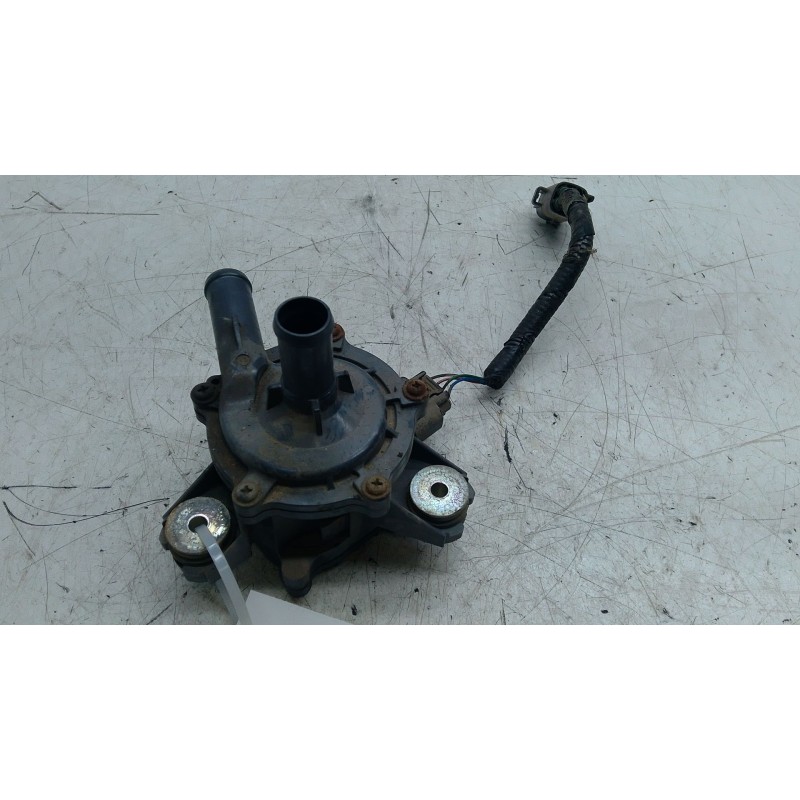 Recambio de motor electrico de agua para toyota auris (_e15_) 1.8 hybrid (zwe150_) referencia OEM IAM G904048020  