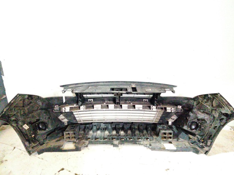 Recambio de paragolpes delantero para renault grand scénic iii (jz0/1_) 1.5 dci referencia OEM IAM   