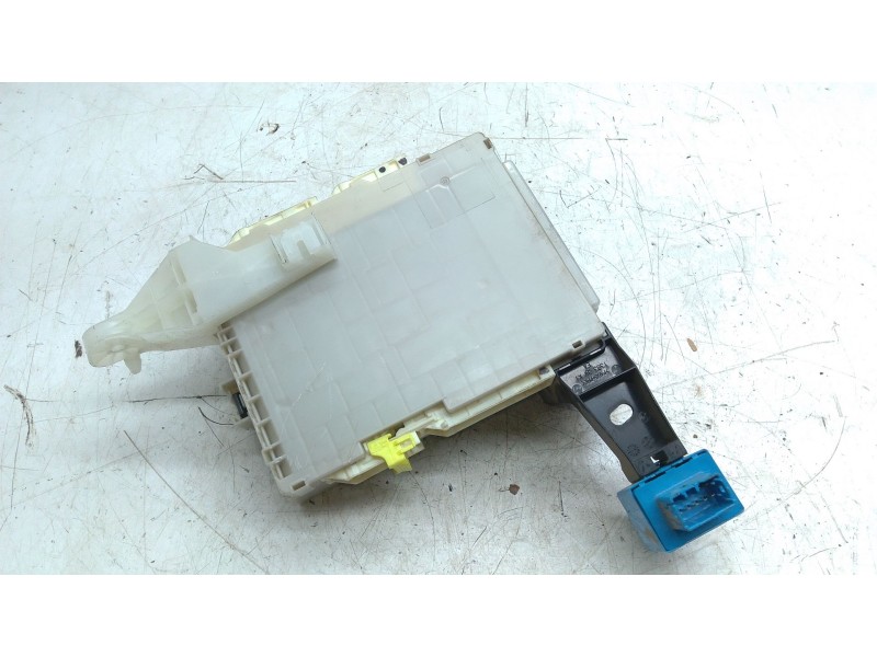 Recambio de modulo electronico para toyota auris (_e15_) 1.8 hybrid (zwe150_) referencia OEM IAM 8922112481  