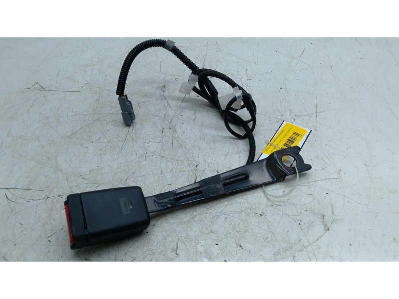 Recambio de enganche delantero derecho para toyota auris (_e15_) 1.8 hybrid (zwe150_) referencia OEM IAM   