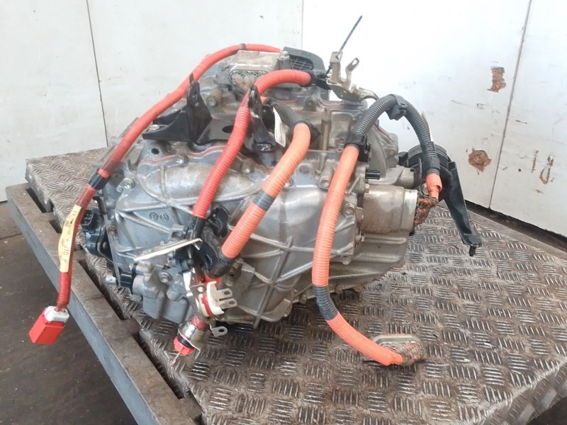 Recambio de caja cambios para toyota auris (_e15_) 1.8 hybrid (zwe150_) referencia OEM IAM P9083A10  