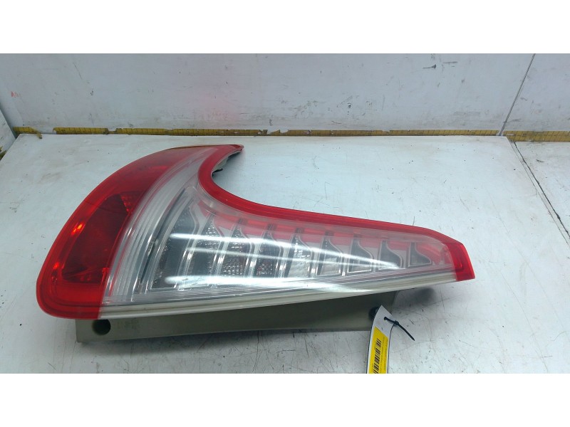 Recambio de piloto trasero izquierdo para renault grand scénic iii (jz0/1_) 1.5 dci referencia OEM IAM   