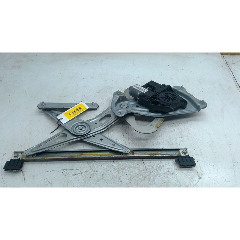 Recambio de elevalunas trasero derecho para renault grand scénic iii (jz0/1_) 1.5 dci referencia OEM IAM 966415102  