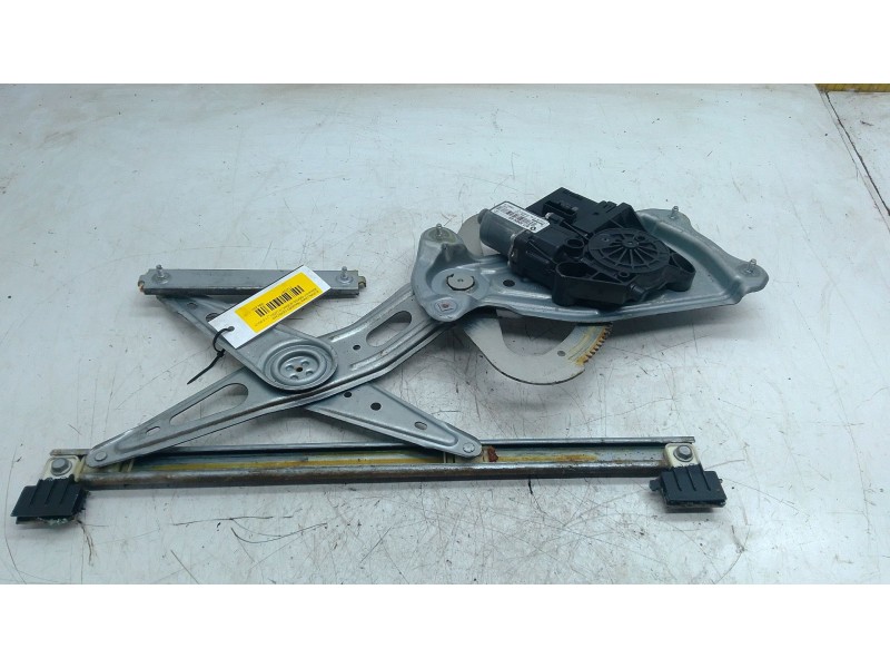 Recambio de elevalunas trasero derecho para renault grand scénic iii (jz0/1_) 1.5 dci referencia OEM IAM 966415102  