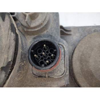 Recambio de faro derecho para daf fa laf 45.220 referencia OEM IAM   