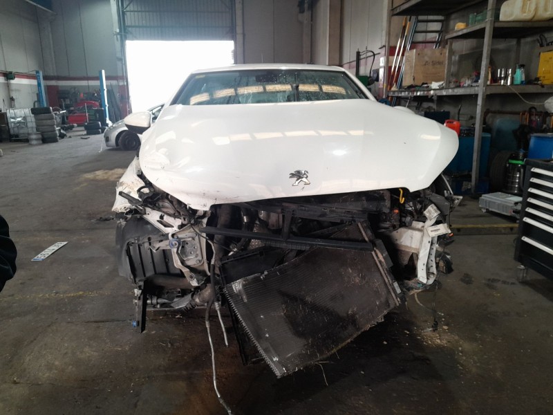 peugeot 308 ii (lb_, lp_, lw_, lh_, l3_) del año 2015