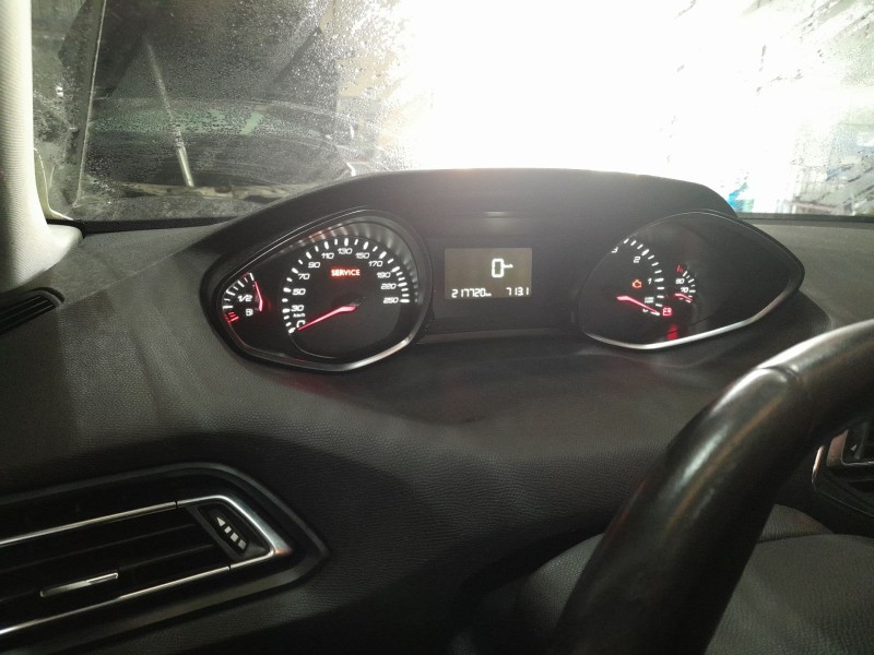 peugeot 308 ii (lb_, lp_, lw_, lh_, l3_) del año 2015