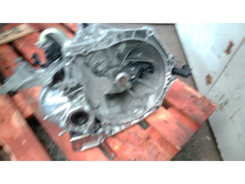 Recambio de caja cambios para peugeot 308 ii (lb_, lp_, lw_, lh_, l3_) 1.6 hdi referencia OEM IAM 20ET04  